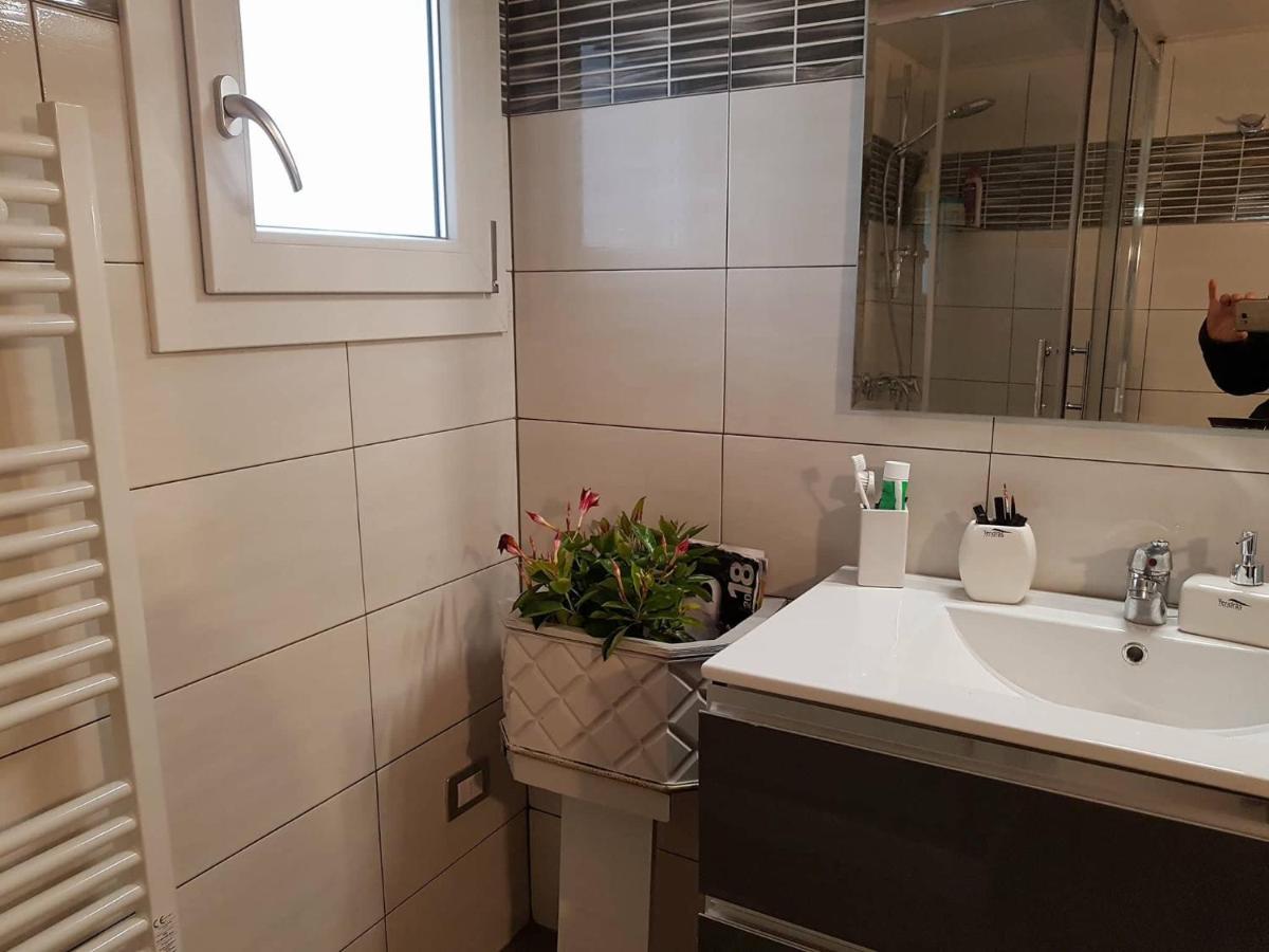 Leodi Panzió Lecce Kültér fotó